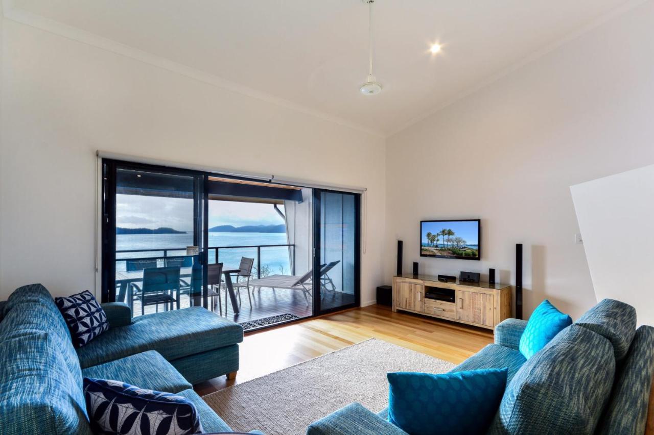 Shorelines 31 Renovated Upmarket Two Bedroom Apartment With Ocean Views And Buggy جزيرة هاميلتون المظهر الخارجي الصورة
